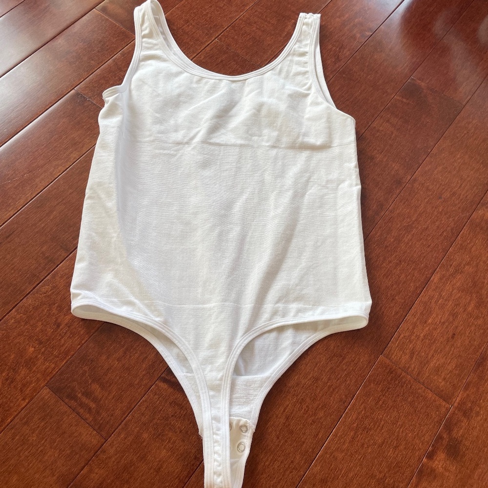 Yummie White Cotton Bodysuit, size L/XL